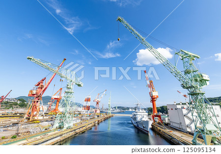 Sasebo City, Nagasaki Prefecture Shipbuilding Town Sasebo Cityscape (SSK Sasebo Heavy Industries Co., Ltd. Sasebo Shipyard) Sasebo City, Nagasaki Prefecture Shipbuilding Town Sasebo Cityscape (SSK Sasebo Heavy Industries Co., Ltd. Sasebo Shipyard) 125095134