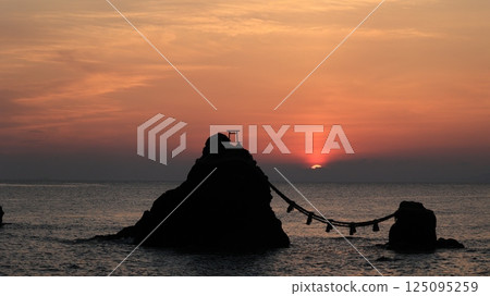 Sunrise Sunrise 125095259