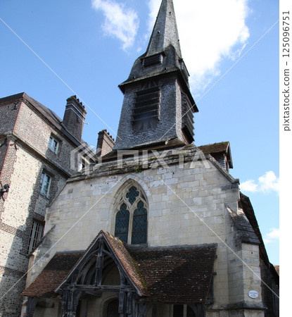 Honfleur, France 125096751