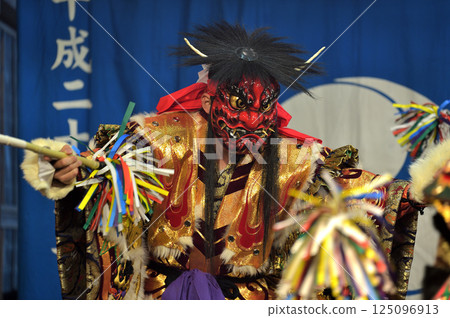 Iwami Kagura: Night Kagura at Sannomiya Shrine in Hamada City: Jinrin 125096913