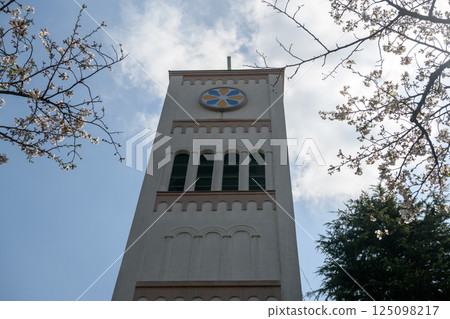 Salesian Church bell tower and cherry blossoms (Tokyo) Salesian Church bell tower and cherry blossoms (Tokyo) 125098217