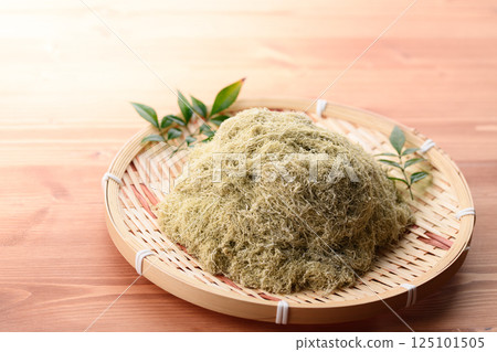 Tororo kelp from Rishiri, Hokkaido, served on a bamboo basket Tororo kelp from Rishiri, Hokkaido, served on a bamboo basket 125101505