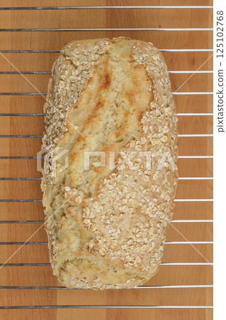 Rustic bread with muesli 125102768