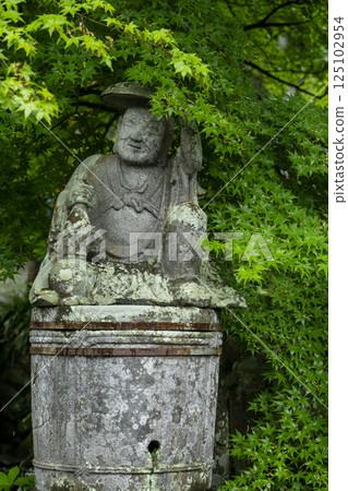 A popular stone statue of abstinence on a sake barrel at Kinshoji Temple, the fourth temple of the Chichibu Pilgrimage. A popular stone statue of abstinence on a sake barrel at Kinshoji Temple, the fourth temple of the Chichibu Pilgrimage. 125102954