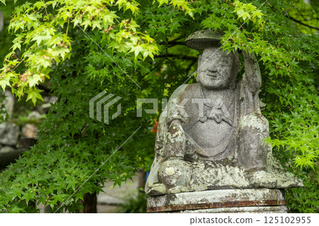 A popular stone statue of abstinence on a sake barrel at Kinshoji Temple, the fourth temple of the Chichibu Pilgrimage. A popular stone statue of abstinence on a sake barrel at Kinshoji Temple, the fourth temple of the Chichibu Pilgrimage. 125102955