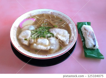 Wakayama ramen, Chinese noodles, Hayazushi, Garage style 125104075