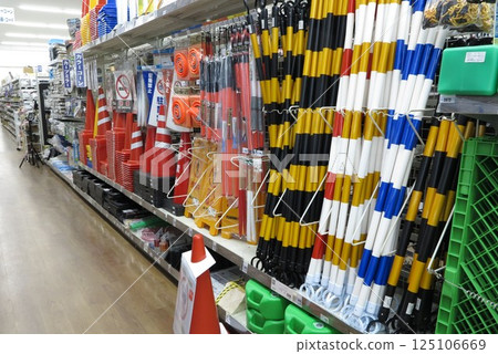 Home center, traffic cones, etc., tool section Home center, traffic cones, etc., tool section 125106669