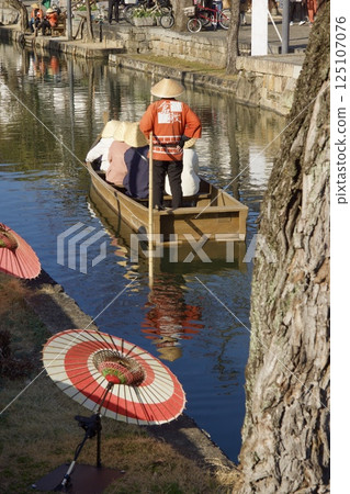 Kurashiki Bikan Historical Quarter: A day at the Spring Festival, Plum Blossom Season 125107076