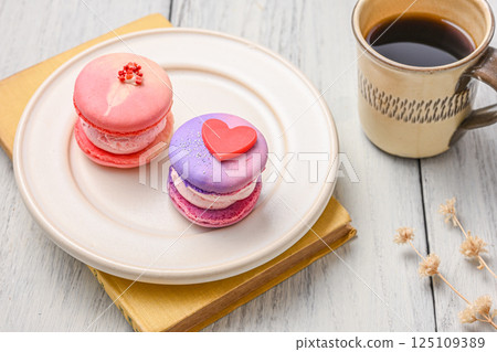 Delicious dessert 125109389