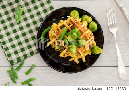 Diet waffles with green vegetables and original serving Diet waffles with green vegetables and original serving 125112383