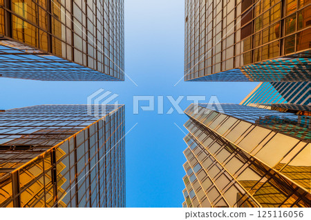 Hong Kong Central 125116056