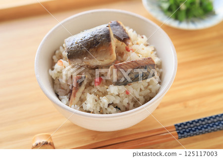 請享用！青花魚梅子飯 125117003