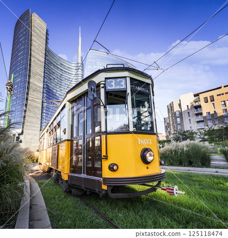 Vintage tram on the Milano street, Italy Vintage tram on the Milano street, Italy 125118474