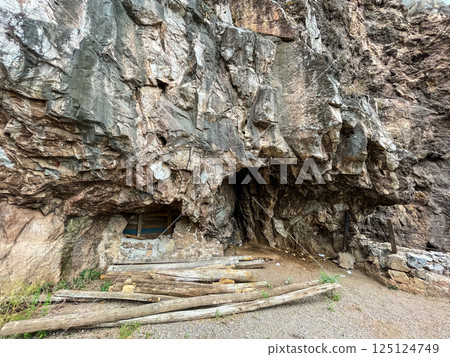 Oehara Mine, Mapini Village, Mexico 125124749