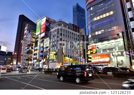 Colorful night view of Yasukuni Street in Shinjuku Colorful night view of Yasukuni Street in Shinjuku 125126235