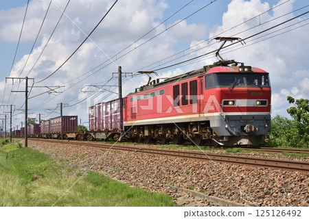 藍天和EF510貨運列車 125126492