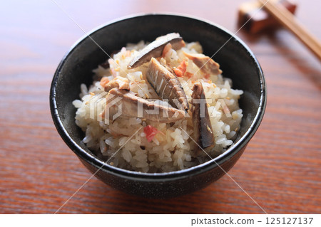 Enjoy rice! Boiled mackerel and pickled plum rice 125127137