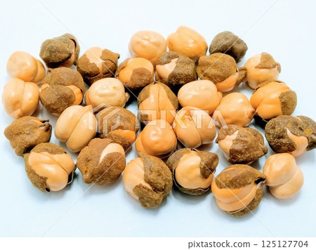 A picture of Rosted chickpeas on white background A picture of Rosted chickpeas on white background 125127704