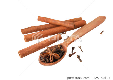 PNG, Mulled wine, spicy ingredients for drink, isolated on white background 125130125