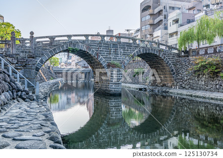 Nagasaki City, Nagasaki Prefecture: A popular tourist attraction, the nationally designated important cultural property, Meganebashi Bridge 125130734