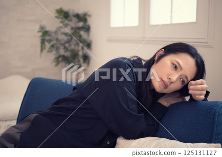 Middle-aged woman negative 125131127