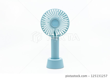 方便的風扇,便攜式電風扇,白色背景 方便的風扇,便攜式電風扇,白色背景 125131257
