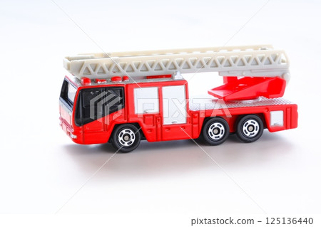 消防車(雲梯車)出動 消防車(雲梯車)出動 125136440