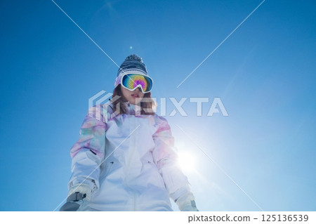 滑雪者 滑雪板 女生 125136539