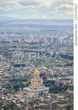 Cityscape of Tbilisi, capital of Georgia, aerial panoramic view from Mtatsminda Park 125137027