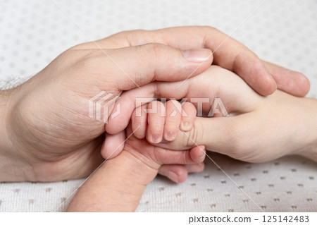 Newborn Newborn 125142483