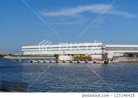 Haneda Movable Bridge and Ebitori River - Ota-ku, Tokyo, Japan 125146428