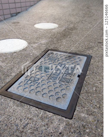 water meter box 125146666