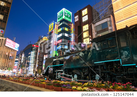 Shinbashi Station West Exit Plaza and streetscape at night in Minato Ward, Tokyo Shinbashi Station West Exit Plaza and streetscape at night in Minato Ward, Tokyo 125147044