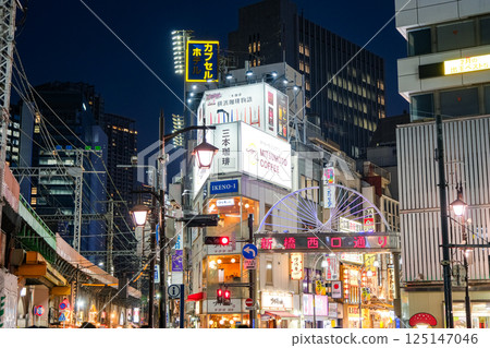 東京港區新橋西口街道的夜晚 東京港區新橋西口街道的夜晚 125147046
