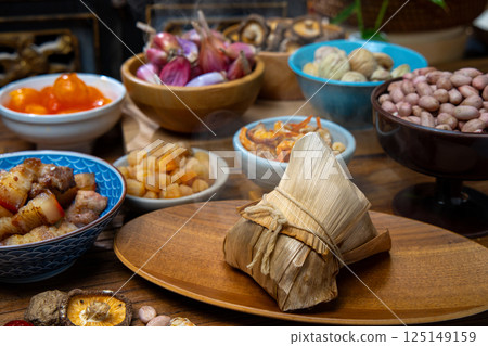 Traditional Taiwanese Zongzi and various ingredients on display 125149159
