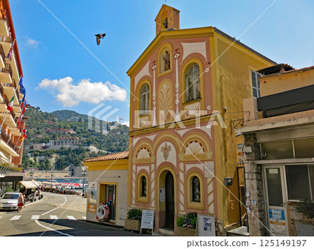 Saint-Pierre Chapel on a street corner, Villefranche-sur-Mer, French Riviera, France Saint-Pierre Chapel on a street corner, Villefranche-sur-Mer, French Riviera, France 125149197