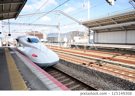 從福山車站出發的新幹線 125149308
