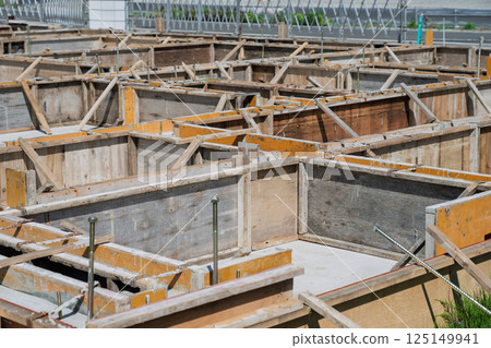 New construction site: How to assemble the foundation formwork 125149941