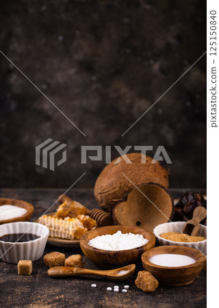 Various sugar replacement, healthy sweetener concept 125150840