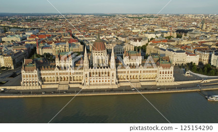Budapest city and Danube river 125154290