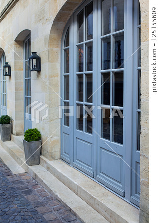 Stone mansion in Saint Emilion village Stone mansion in Saint Emilion village 125155609