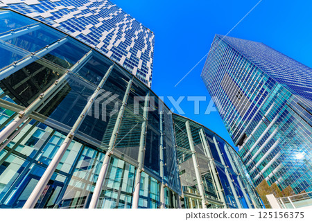 東京：澀谷車站前的澀谷Scramble廣場和澀谷Stream 125156375