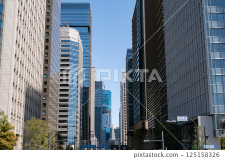 丸之內摩天大樓的景色 125158326