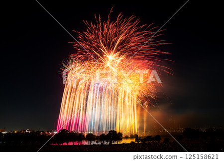 第58屆葛飾夏季煙火大會，從矢切方向拍攝 125158621