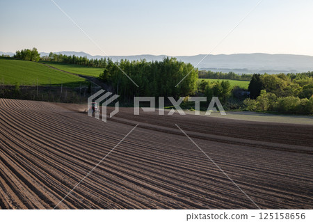 Plow the earth 125158656