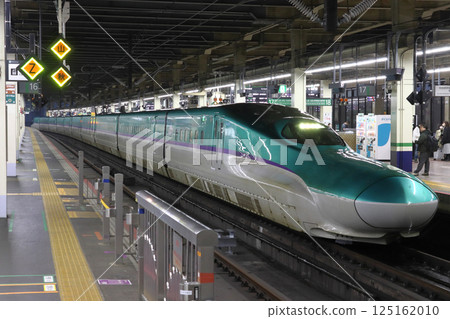 北海道新幹線H5系列（10節車廂列車：單獨運行於仙台南部） 125162010