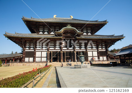Nara National Treasure Kegon Sect Daihonzan Todaiji Temple Great Buddha Hall (Kondo) 125162169