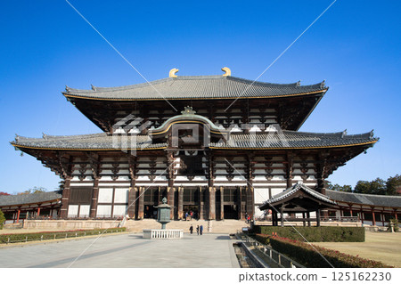 Nara National Treasure Kegon Sect Daihonzan Todaiji Temple Great Buddha Hall (Kondo) 125162230