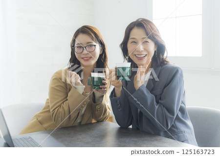 有一次會議的女商人 125163723