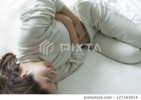 胃痛 胃痛 125163814